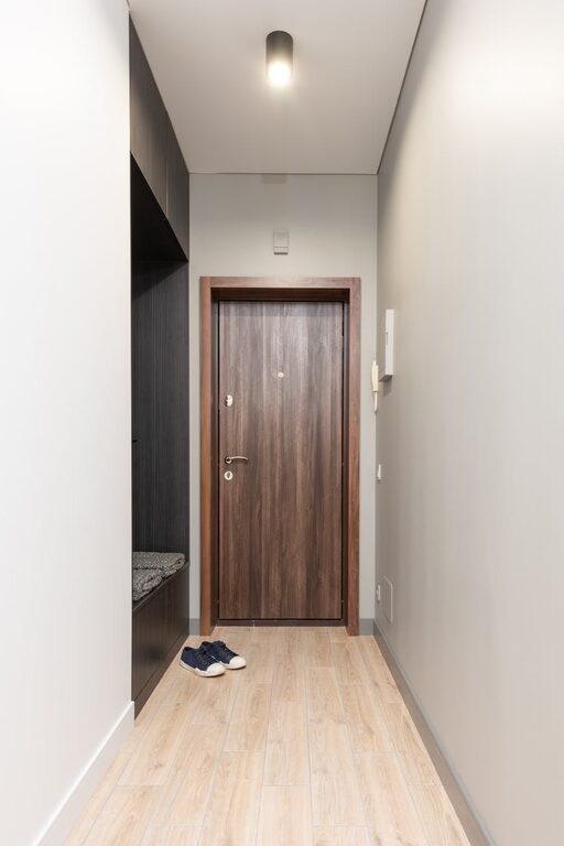 How to Keep Your Entryway Clean and Simple Every Day